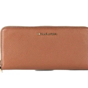Michael Kors Women's Jet Set Travel Large Black Pebble Leather Continental Wrist Wallet